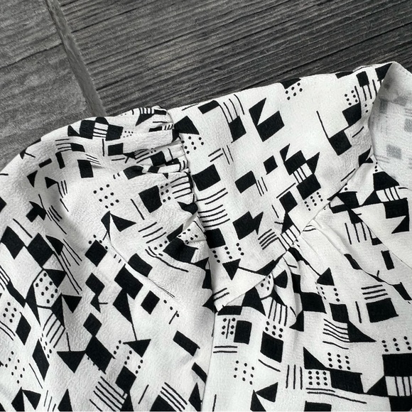 REISS Silk Dress White black geometric print - Picture 7 of 12